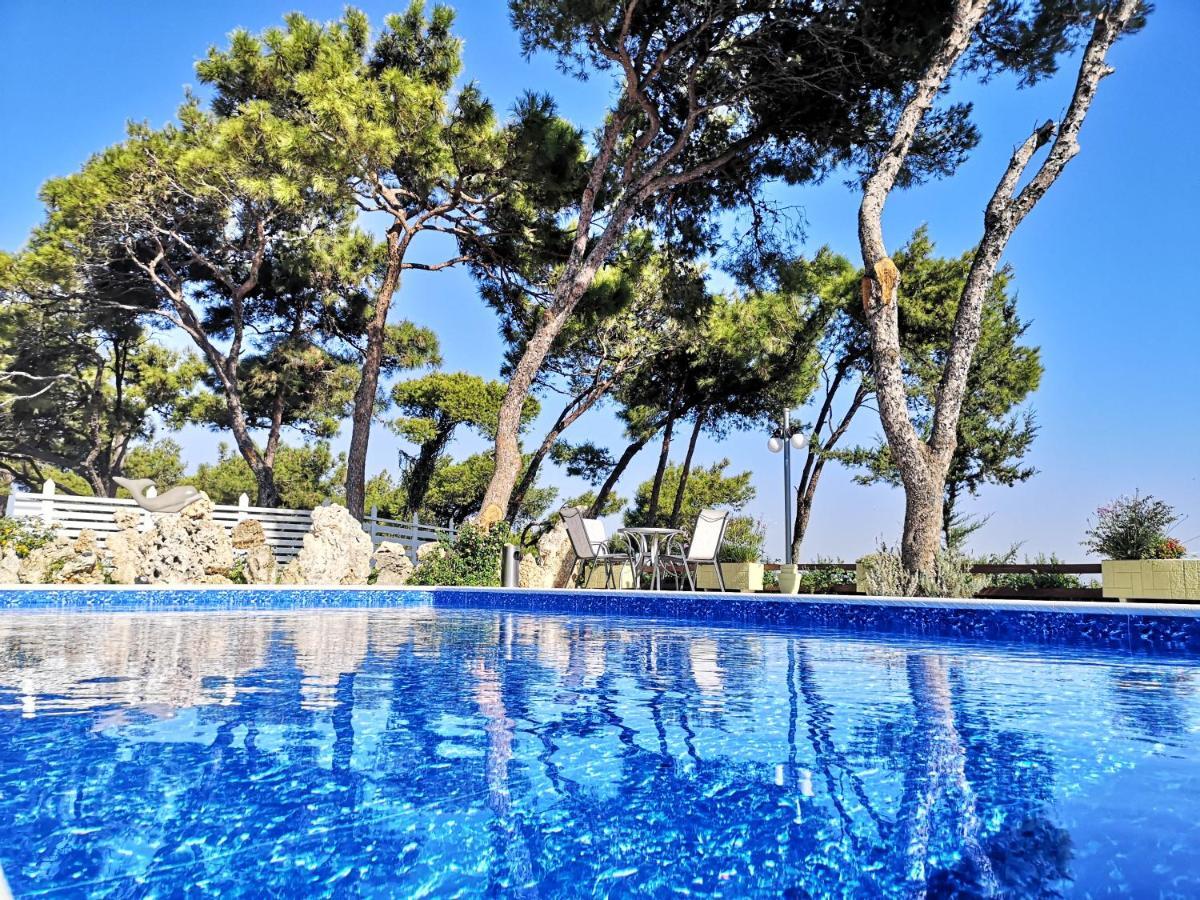 Louis Luxury Villa By Living In Blue Koskinou  Dış mekan fotoğraf