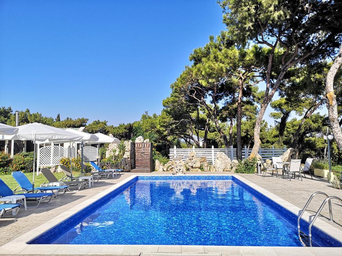 Louis Luxury Villa By Living In Blue Koskinou  Dış mekan fotoğraf
